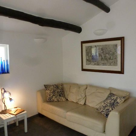 River Ebro Holidays Tivenys Exterior foto